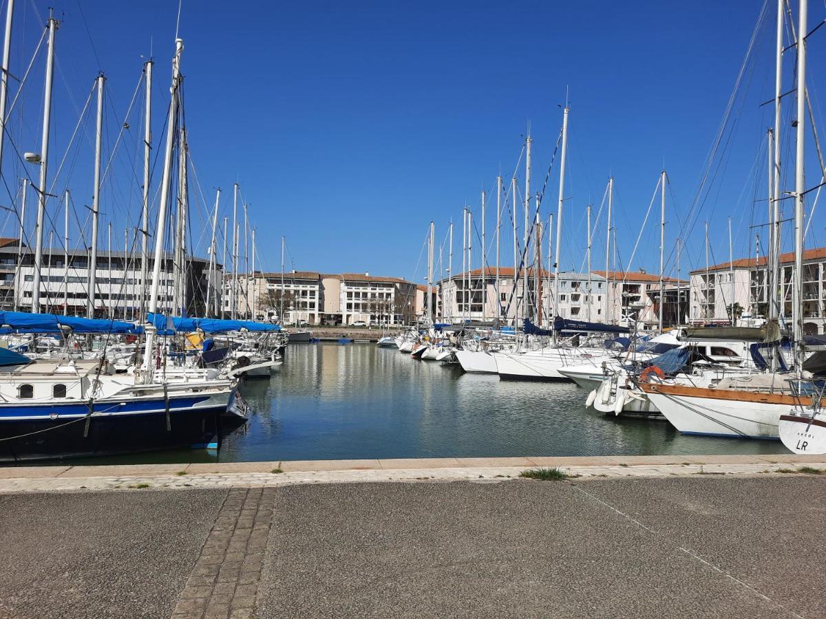 Le Magdad Rochefort (Charente-Maritime) Exterior foto
